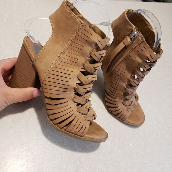 Dolce Vita Boots Womens 6 Cut Out Ankle Booties Brown Faux Leather Open Toe Zip - Picture 6 of 7